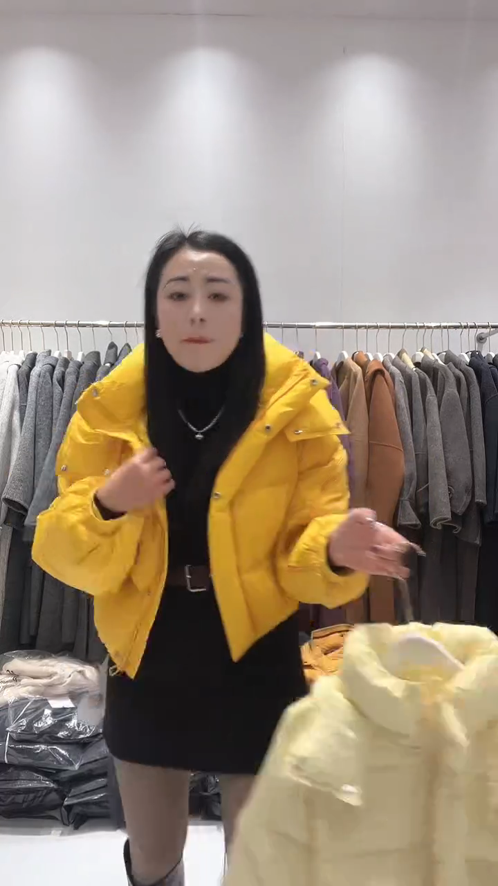 商贸城锦汐里女装批发007