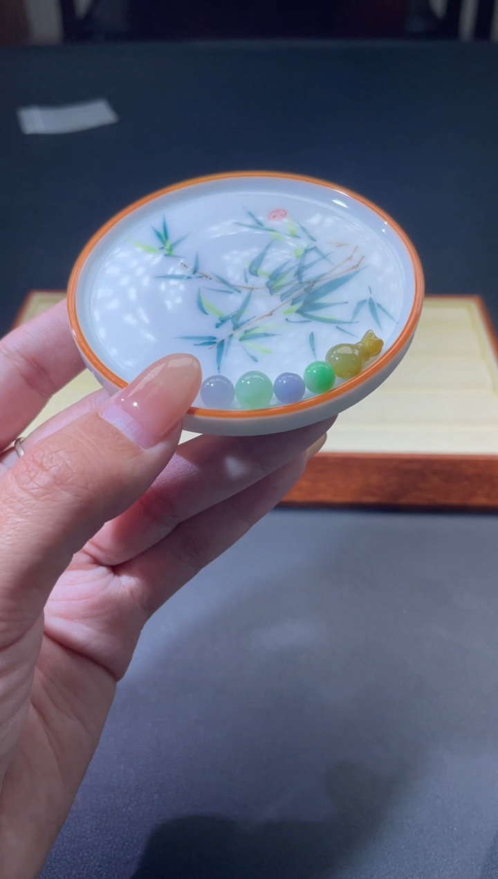 颈饰未镶嵌翡翠用***～翡翠净货