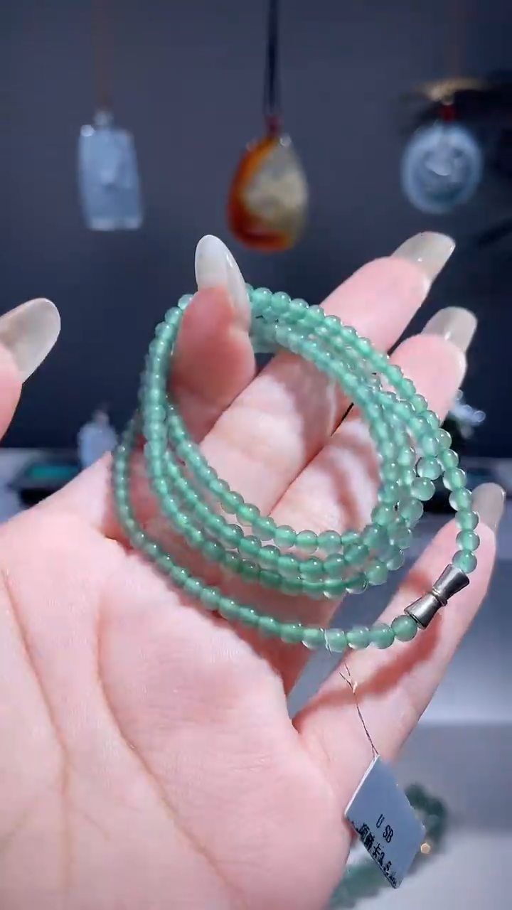 颈饰未镶嵌翡翠珠链