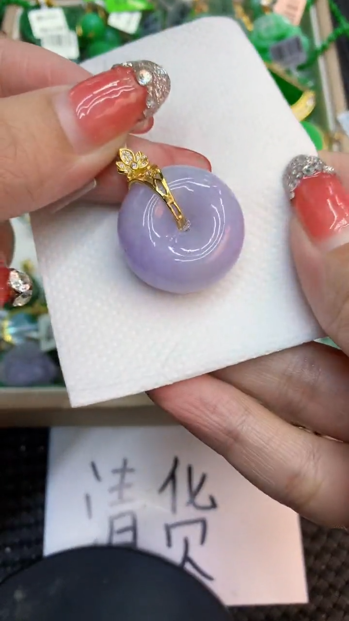 颈饰未镶嵌翡翠多样性发其一