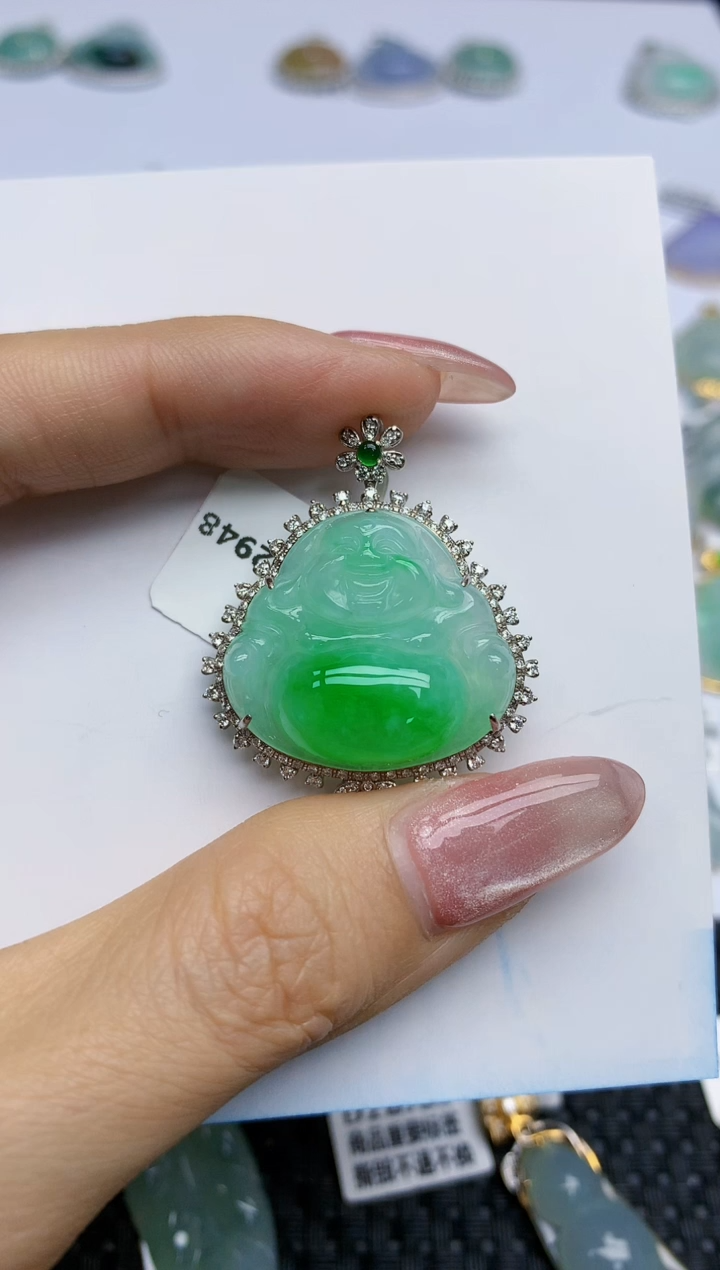 【闪购商品】翡翠挂件18K金镶嵌天然翡翠A货