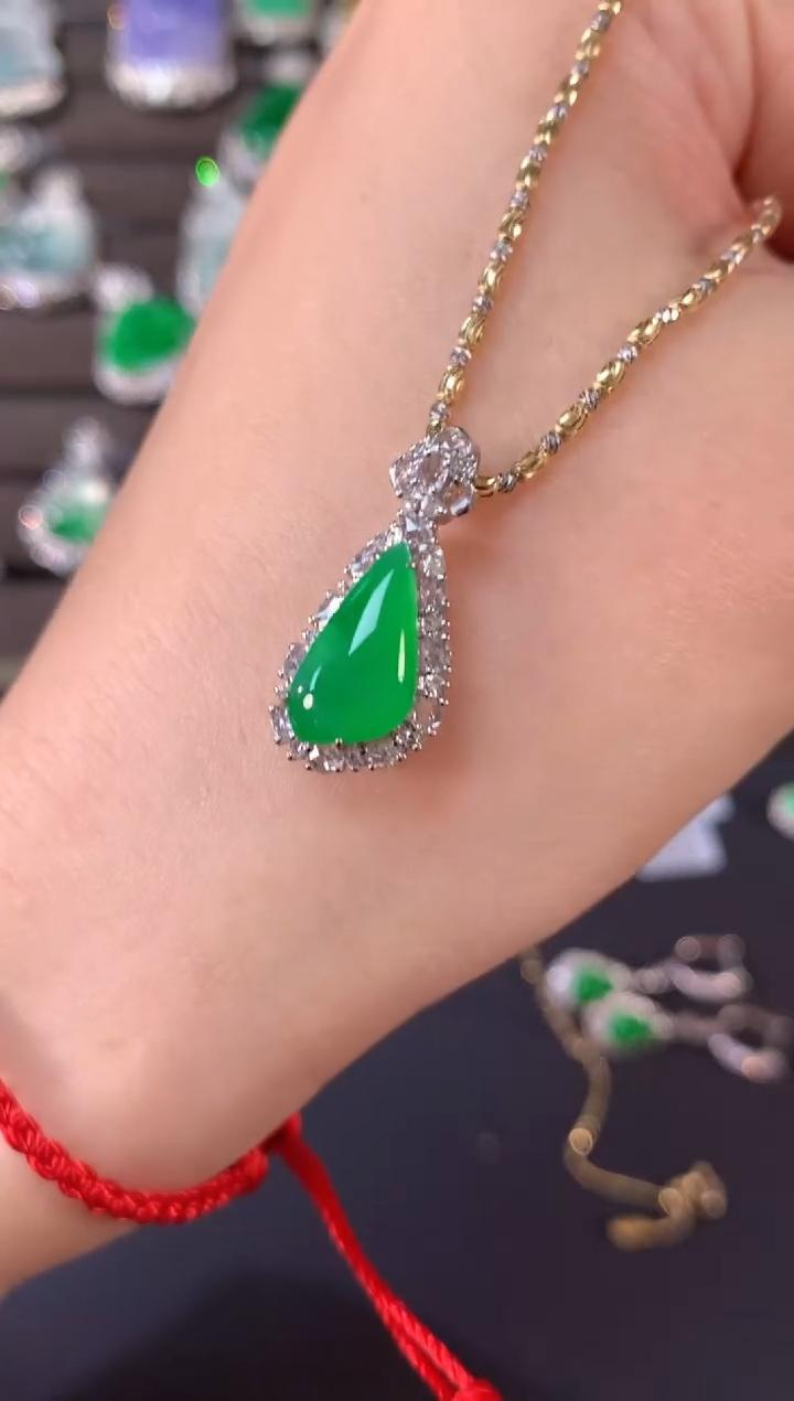 【闪购商品】翡翠吊坠(不含链)18K金镶嵌A789|16800