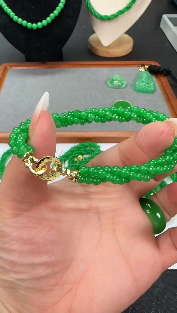 未镶嵌翡翠耳饰小米麻花手串