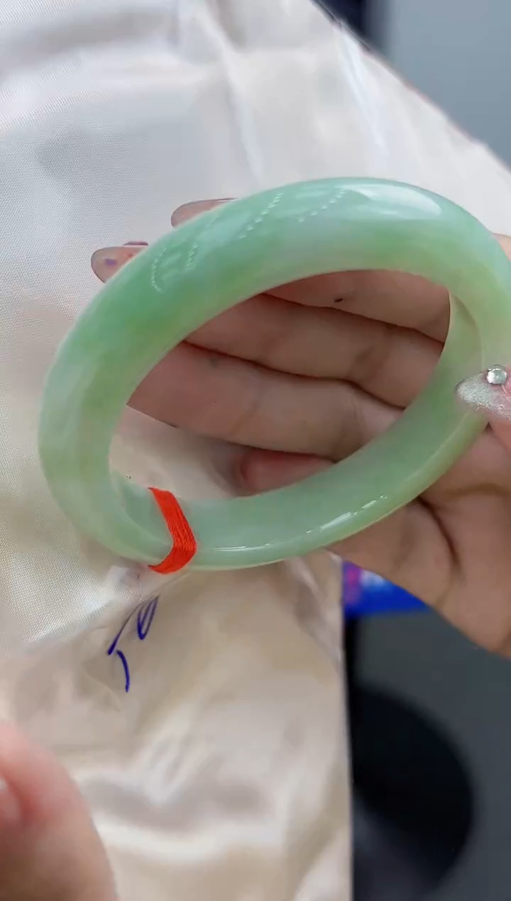 【闪购商品】翡翠手镯未镶嵌翡翠手镯