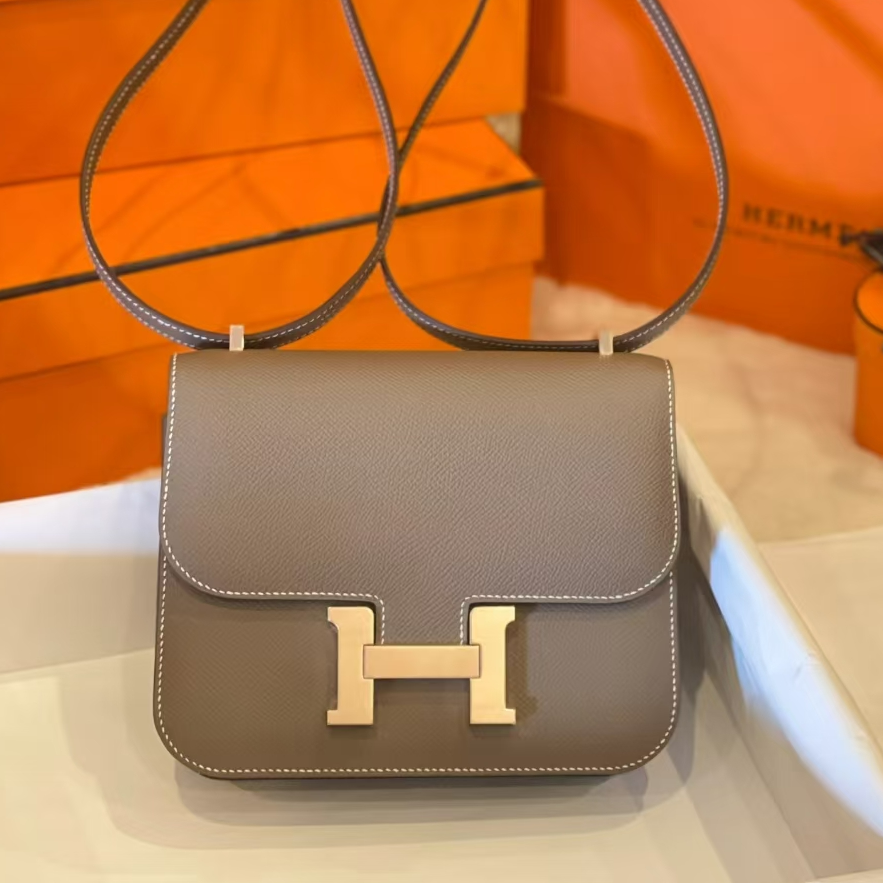 99新 Hermes/爱马仕 青奢荟/康康19大象灰金扣刻包/63919/订