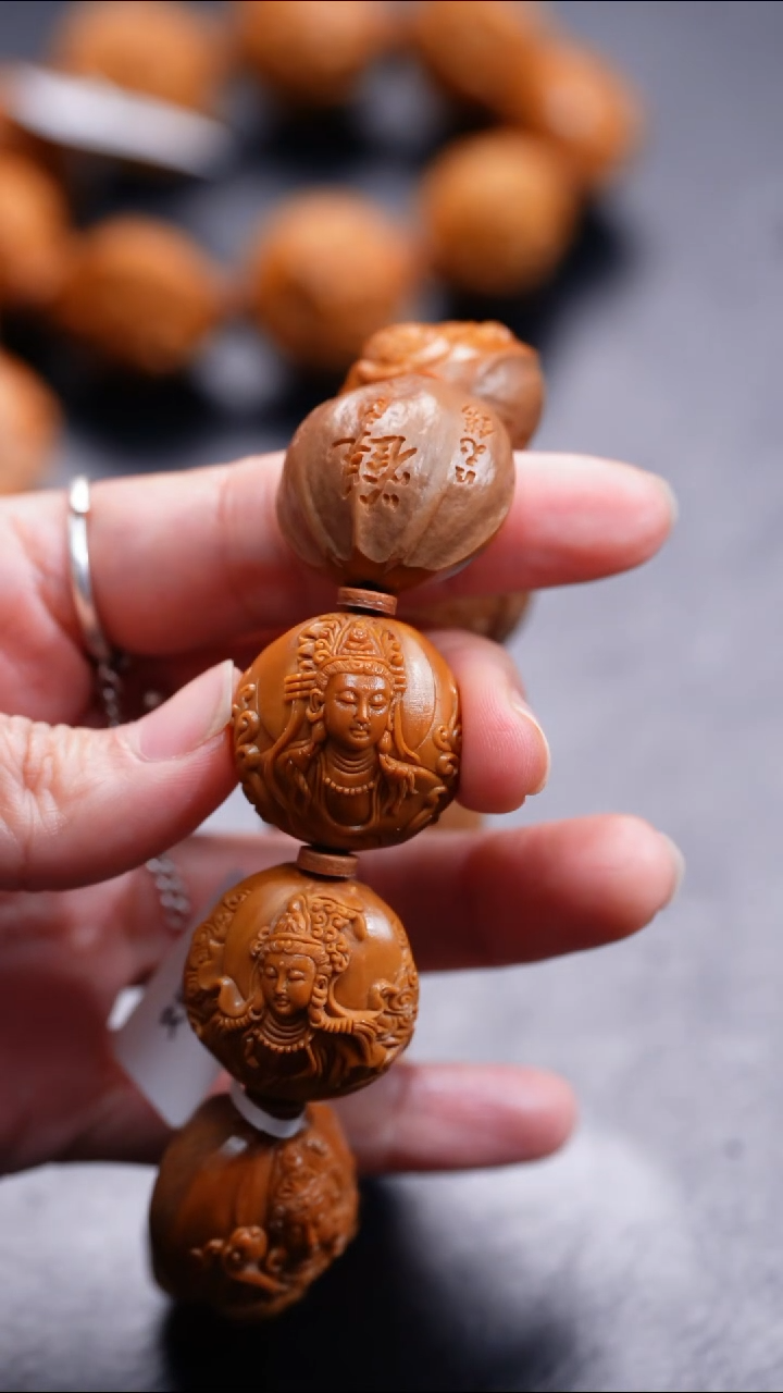 【闪购商品】橄榄核吊坠橄榄核