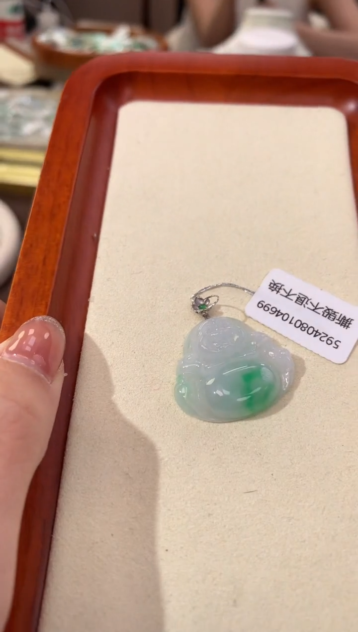 【闪购商品】翡翠颈饰18K金镶嵌天然缅甸a货翡翠