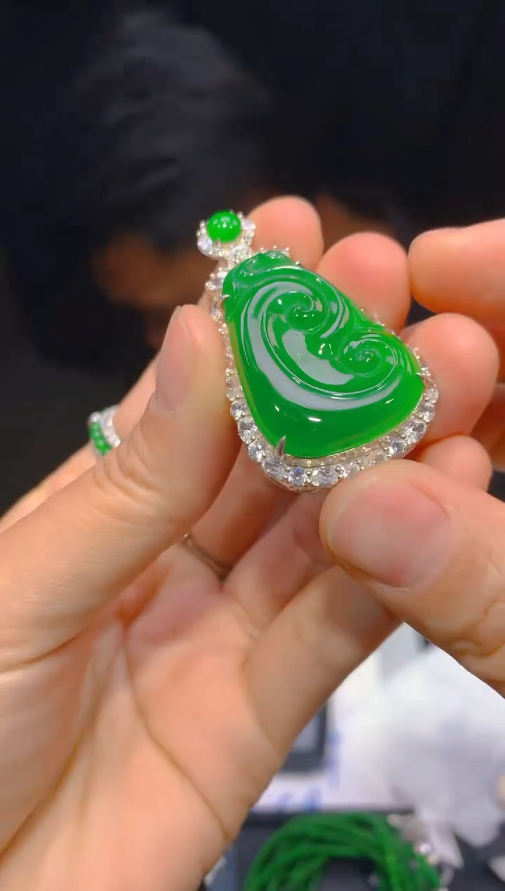 【闪购商品】定制翡翠未镶嵌66多样性发货（发其一）