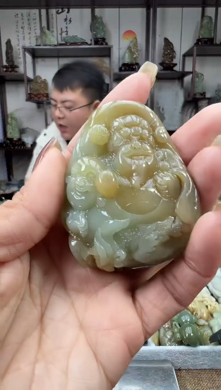 未镶嵌和田玉把件1