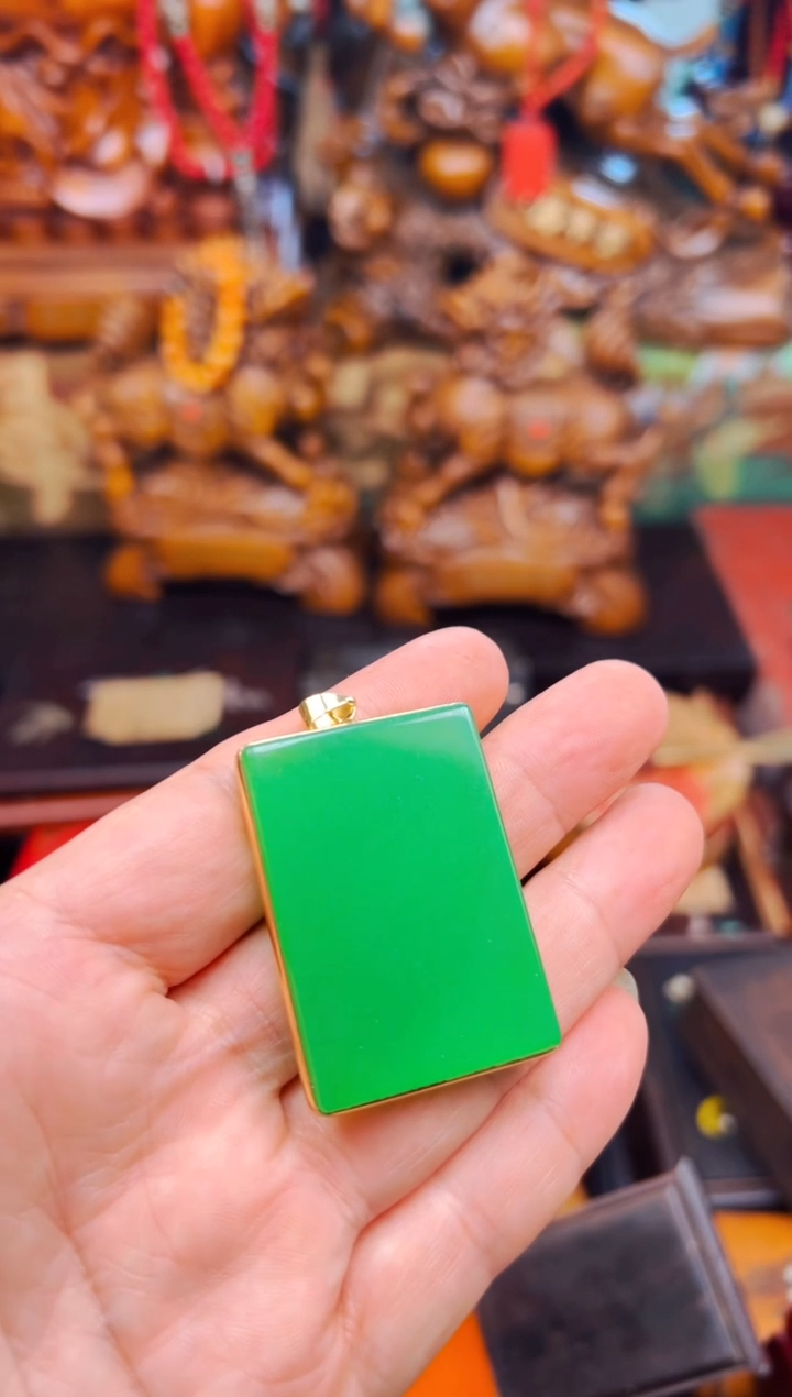 翡翠未镶嵌颈饰安哥精品优选链接b34