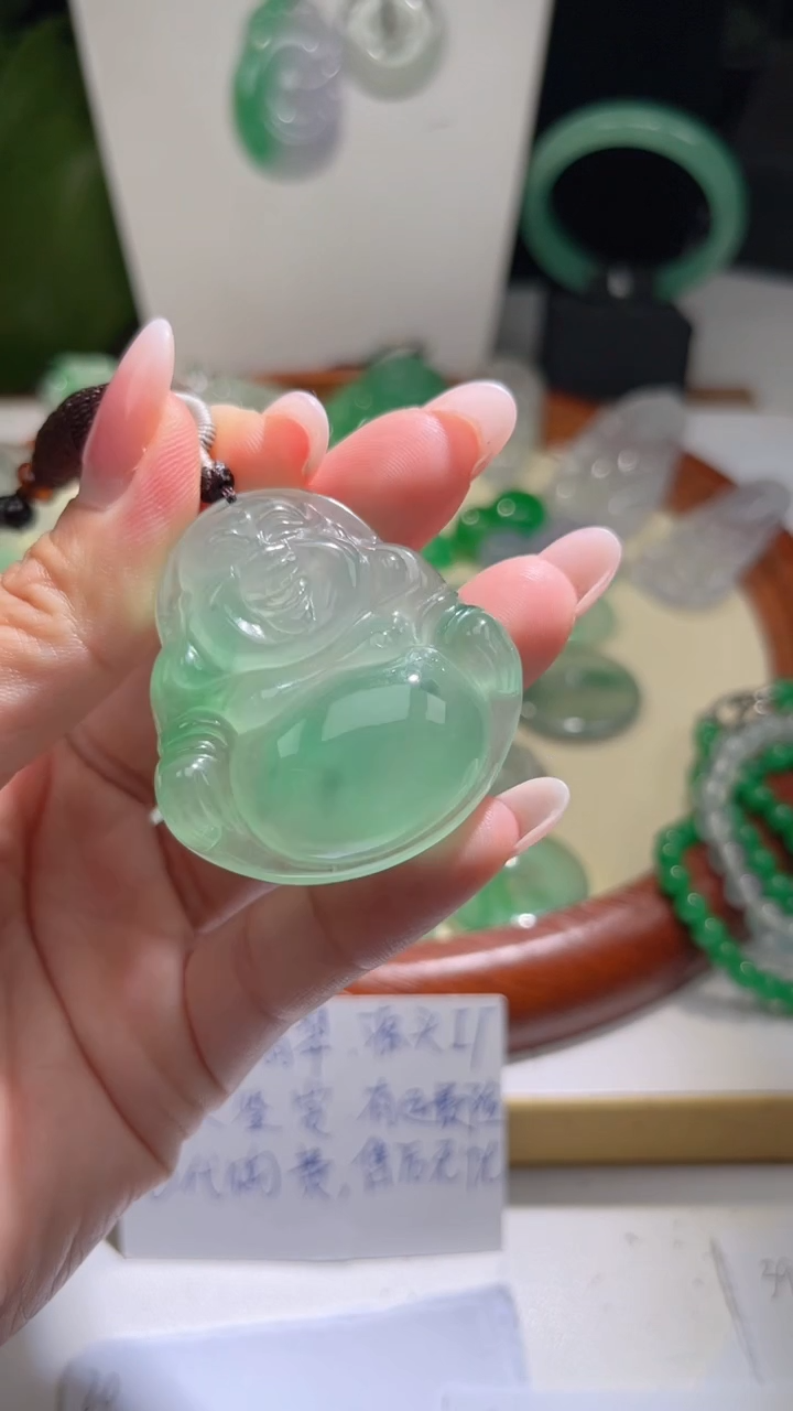 吊坠佛公（一物一拍 所见即所得）02