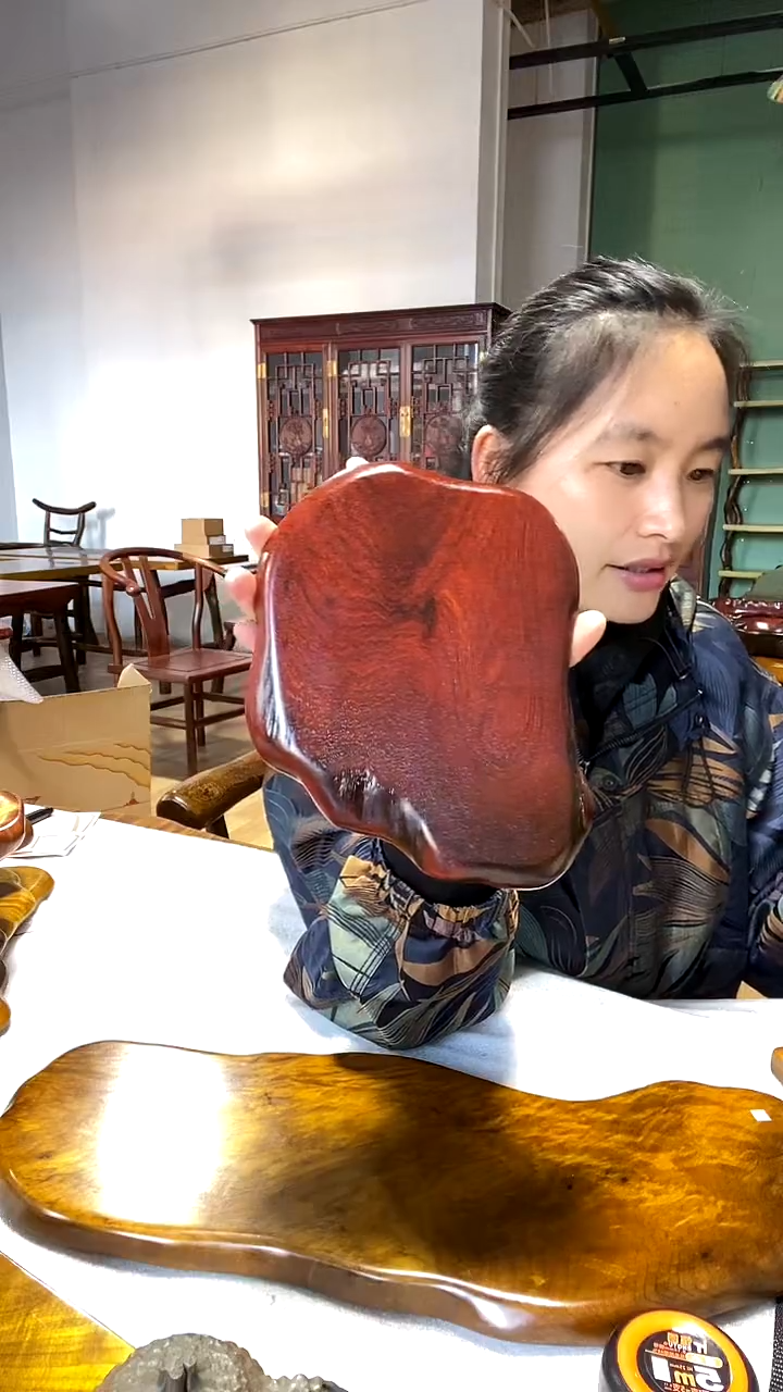 大果紫檀（缅甸花梨）木头款干泡盘20