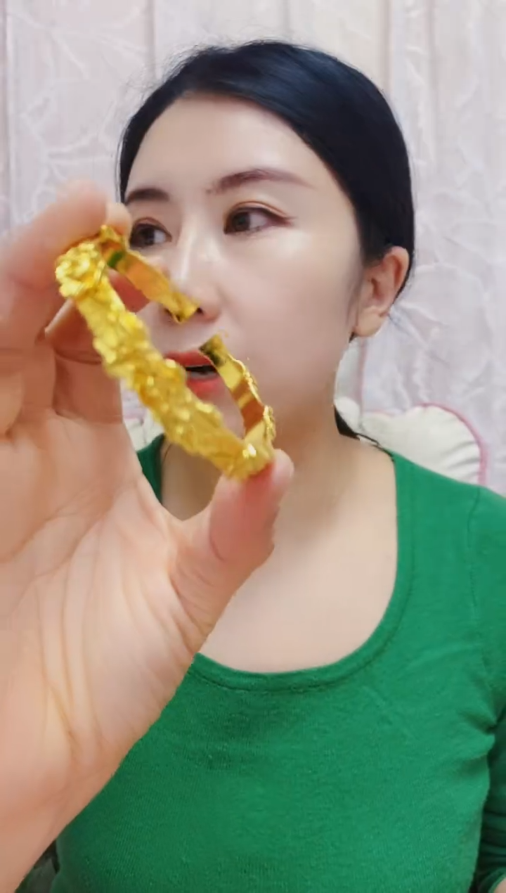 合金无070牡丹开口手镯