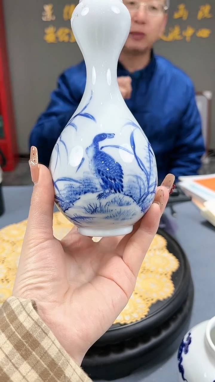 【闪购商品】官窑瓷画院950官窑瓷画院卢雁蒜头瓶