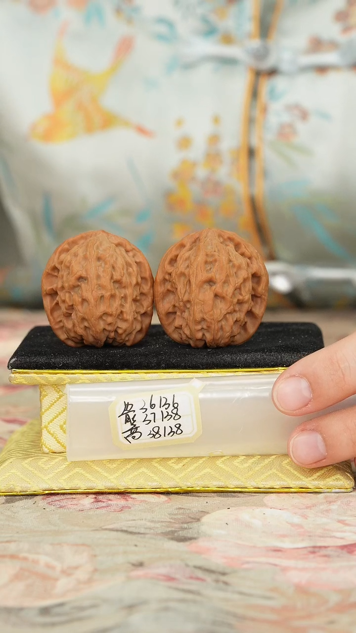 【闪购商品】文玩核桃把件非嫁接北京