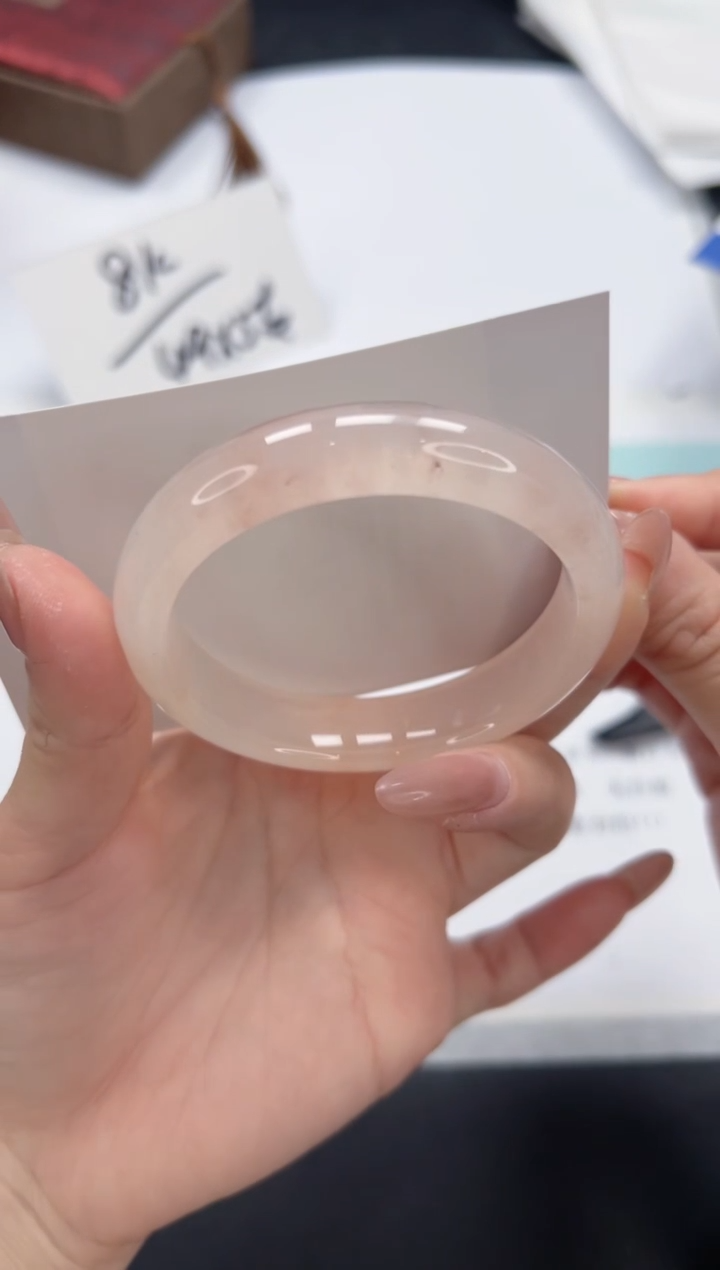 【闪购商品】石英质玉手镯未镶嵌A258-54