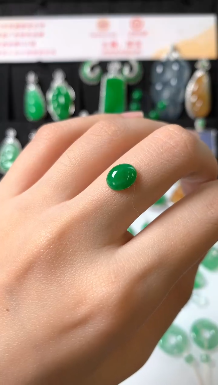 未镶嵌定制翡翠裸石（镶嵌定制）