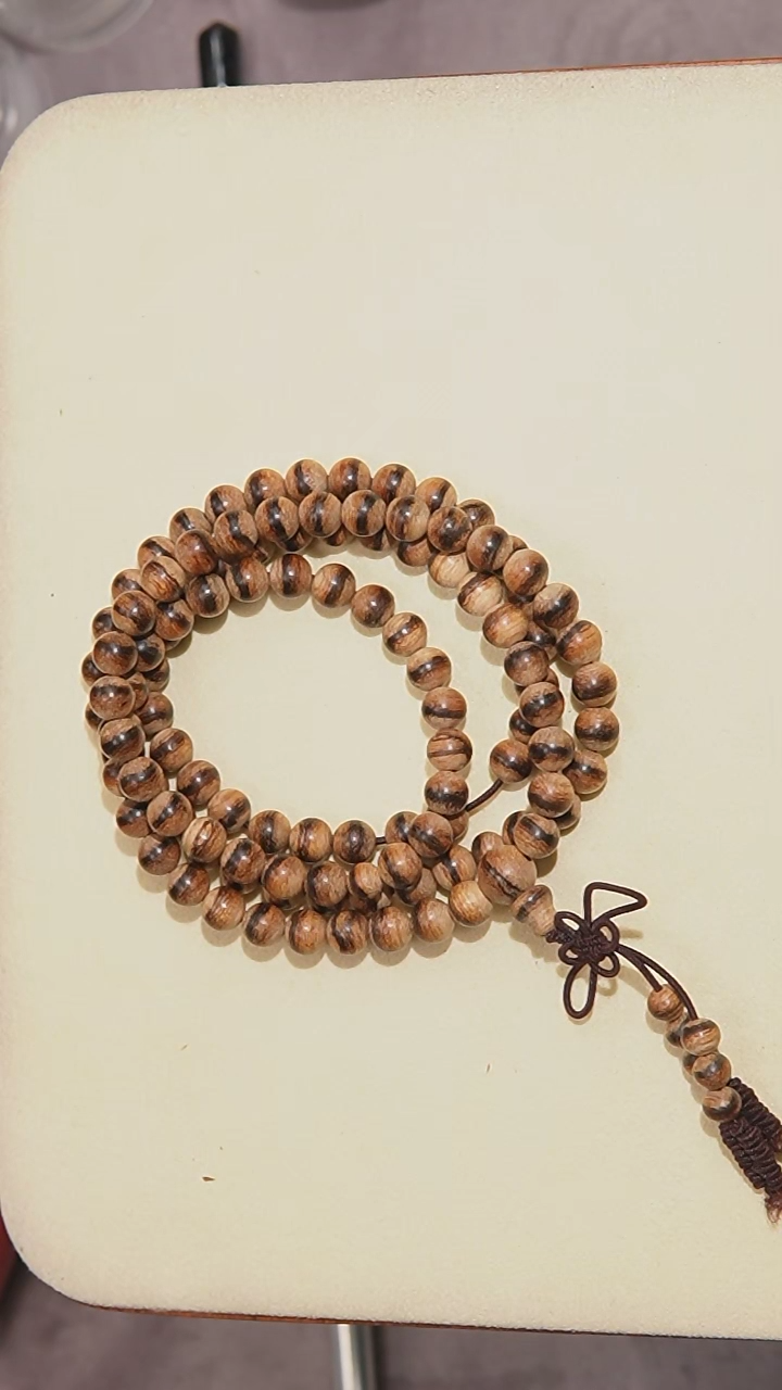 【闪购商品】沉香手串0.6达拉干多圈108颗14克