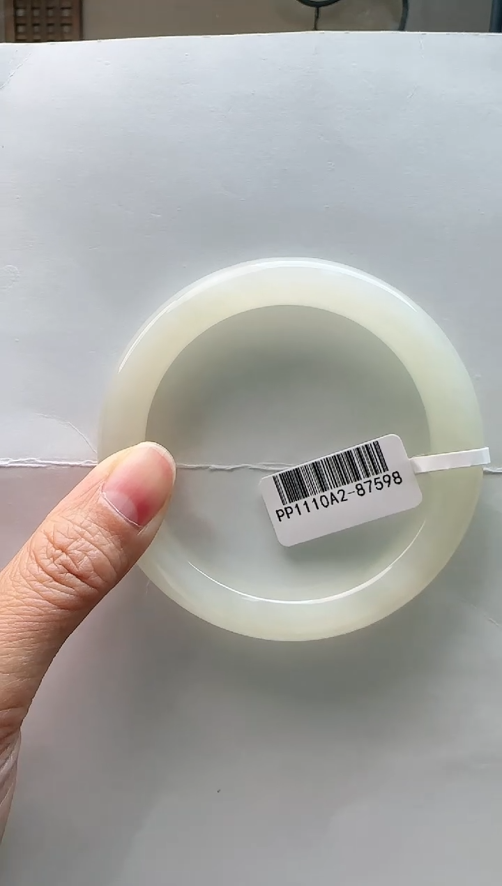 【闪购商品】和田玉手镯未镶嵌58+