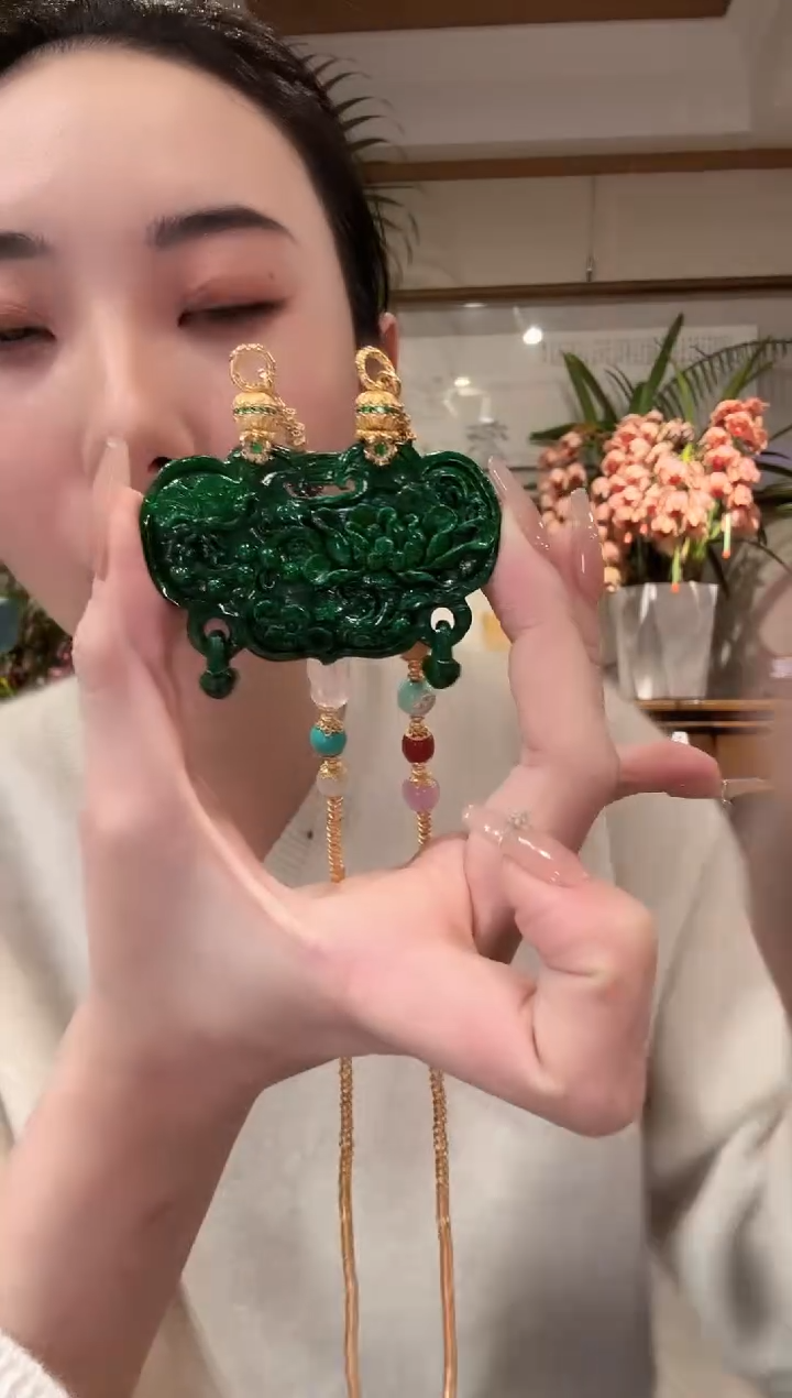 【闪购商品】翡翠颈饰未镶嵌国风