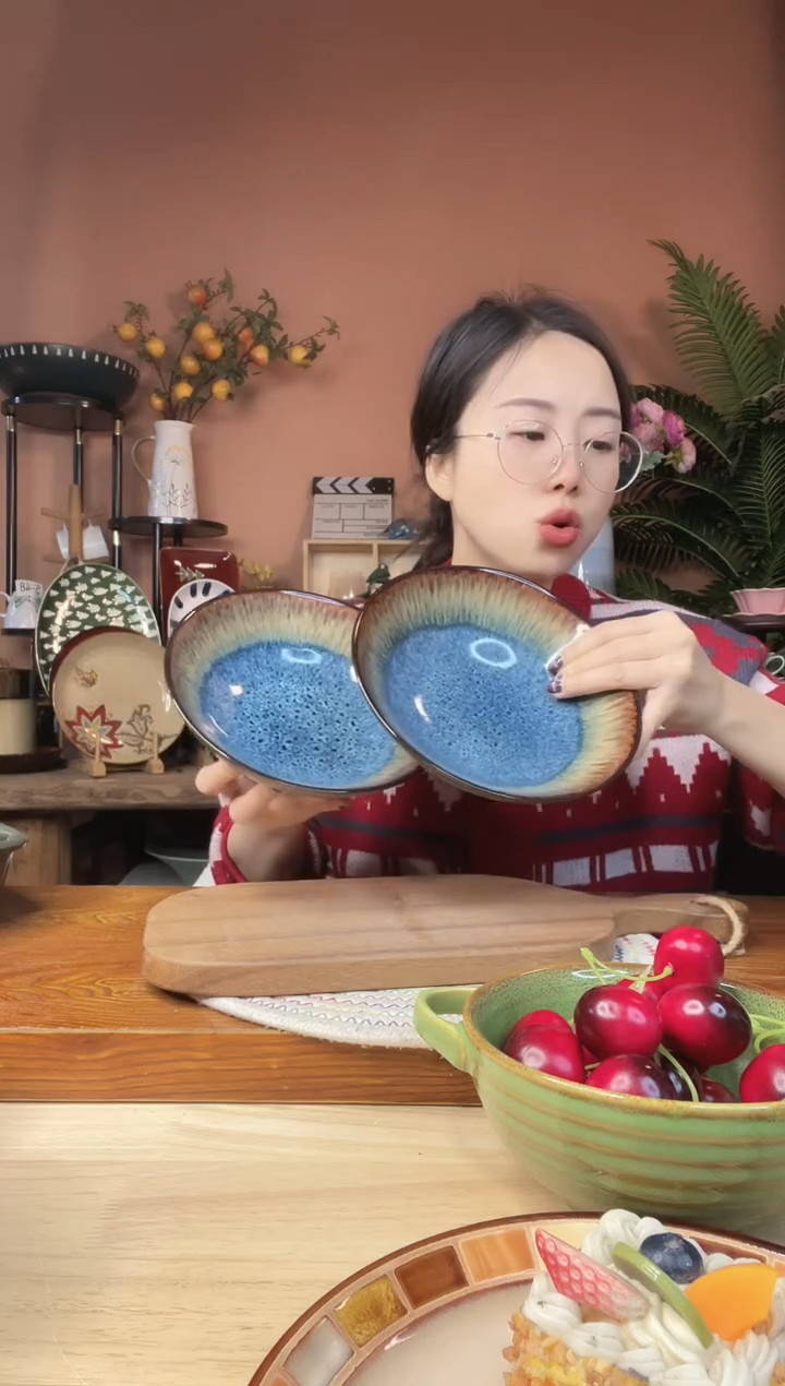 陶瓷7.5英寸渐变色碗 2件 微瑕疵