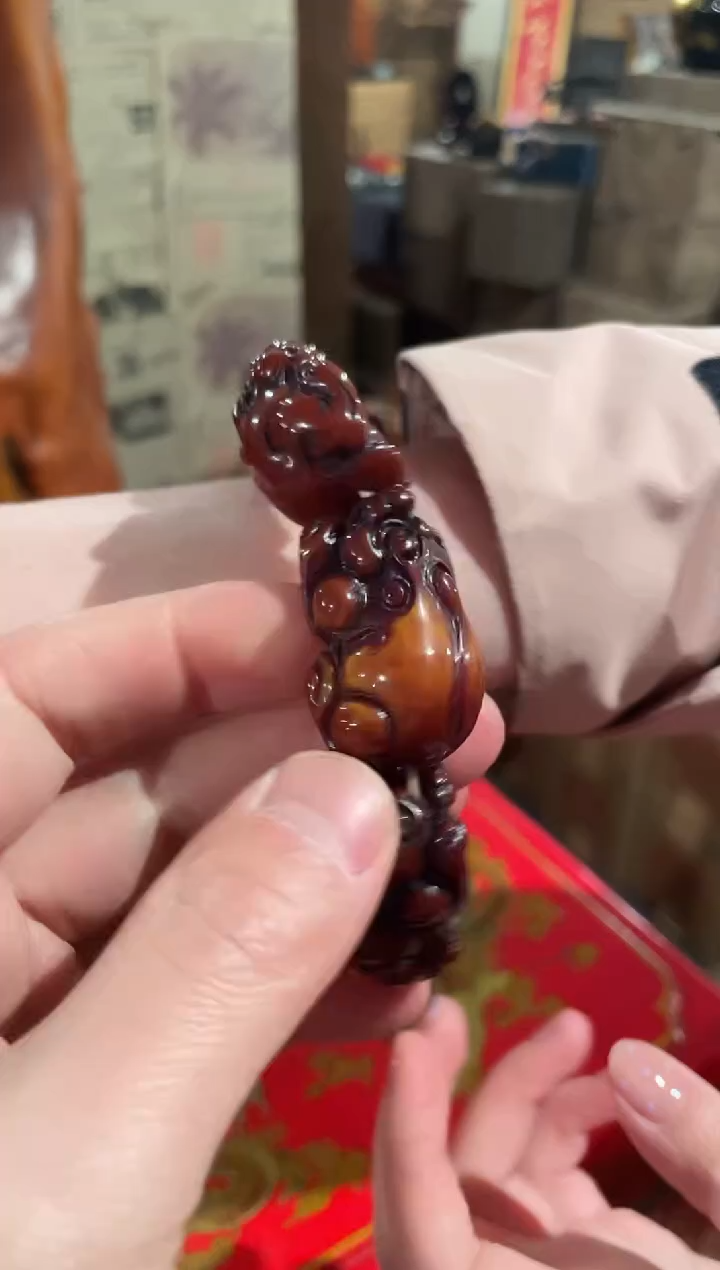 【闪购商品】蜜蜡颈饰未镶嵌老蜜貔貅川川川