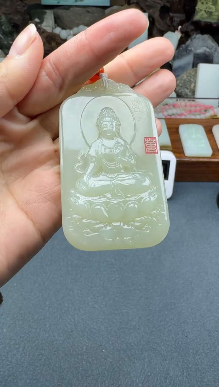 【闪购商品】和田玉颈饰未镶嵌开心