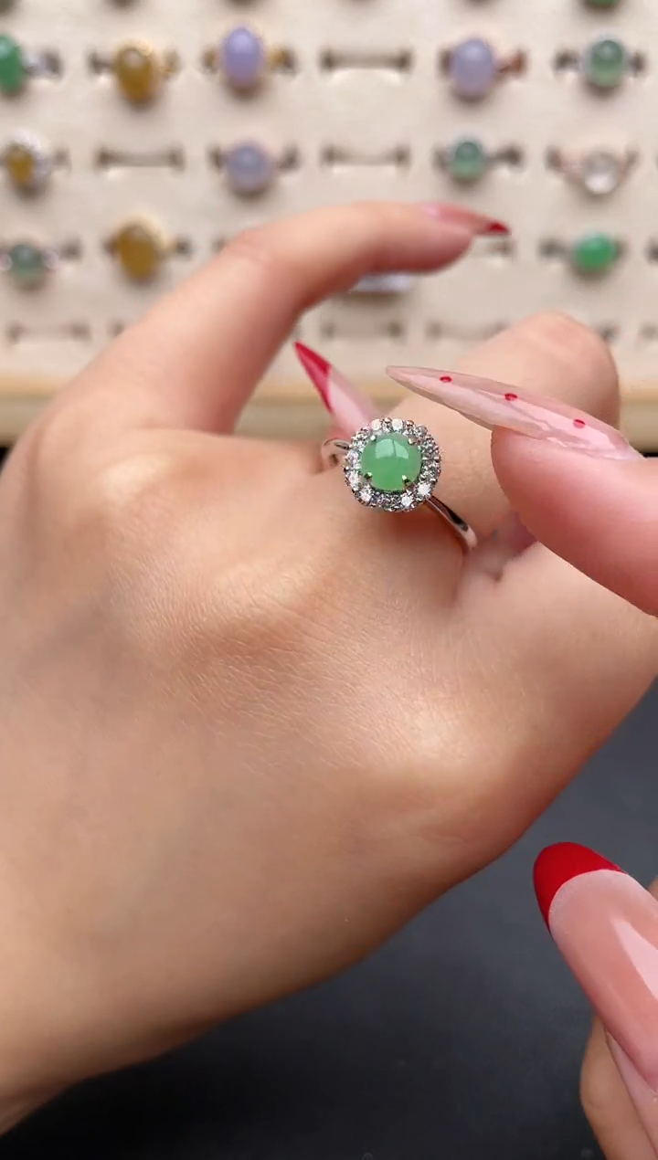 【闪购商品】翡翠戒指银S925镶嵌一物一证一礼盒