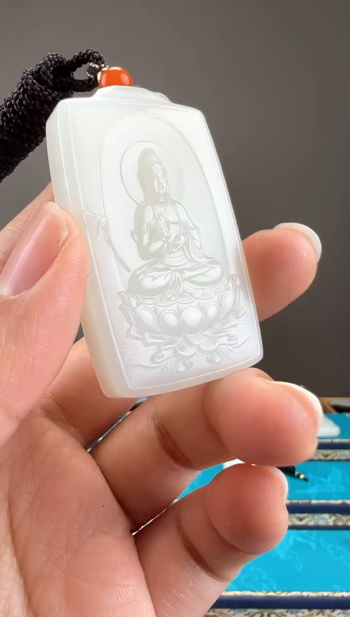 【闪购商品】和田玉颈饰未镶嵌1