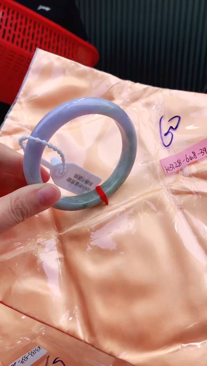 未镶嵌手镯翡翠60