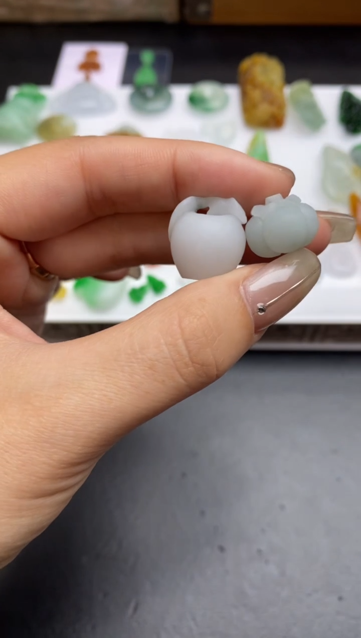 【闪购商品】定制翡翠未镶嵌翡翠毛货~