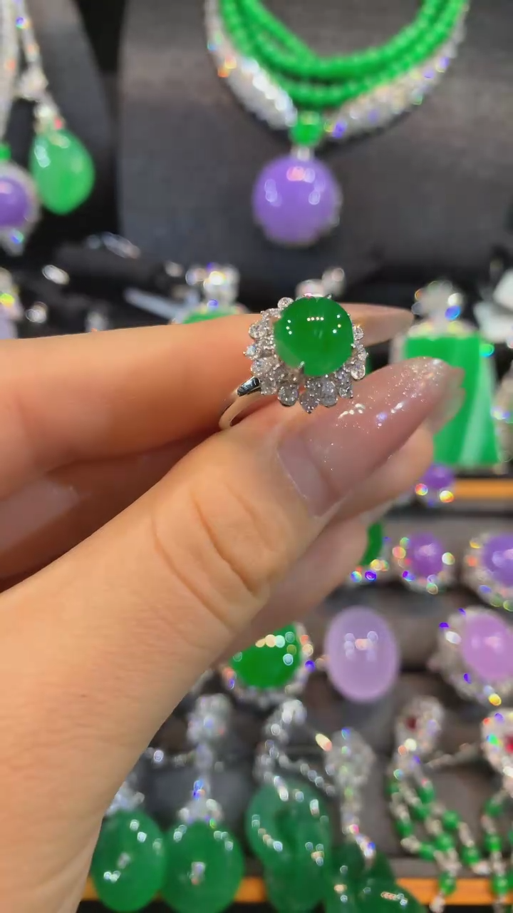 【闪购商品】翡翠戒指18K金镶嵌戒指