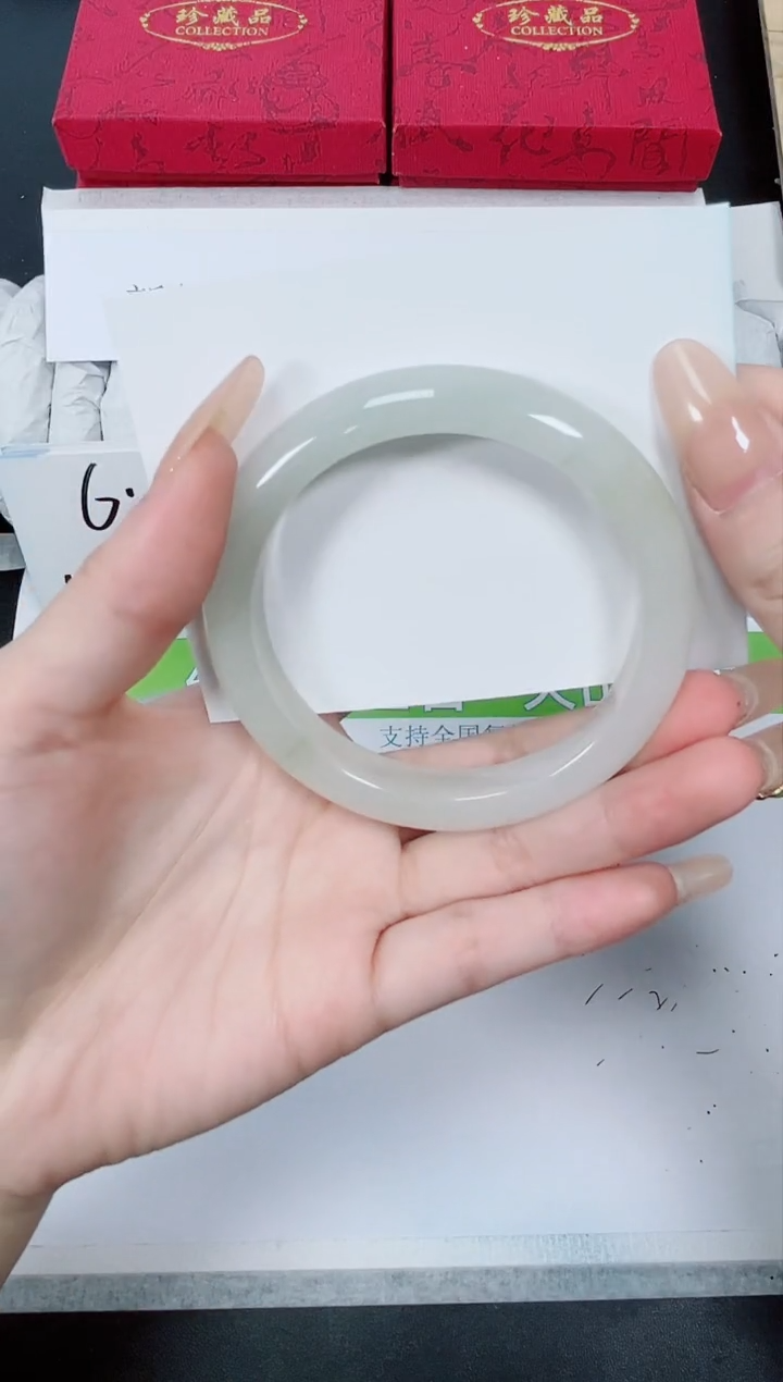 【闪购商品】石英质玉手镯未镶嵌K63-58.1