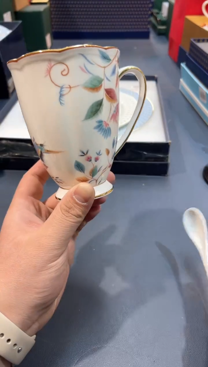 【闪购商品】碗B635京东包邮，全场正品
