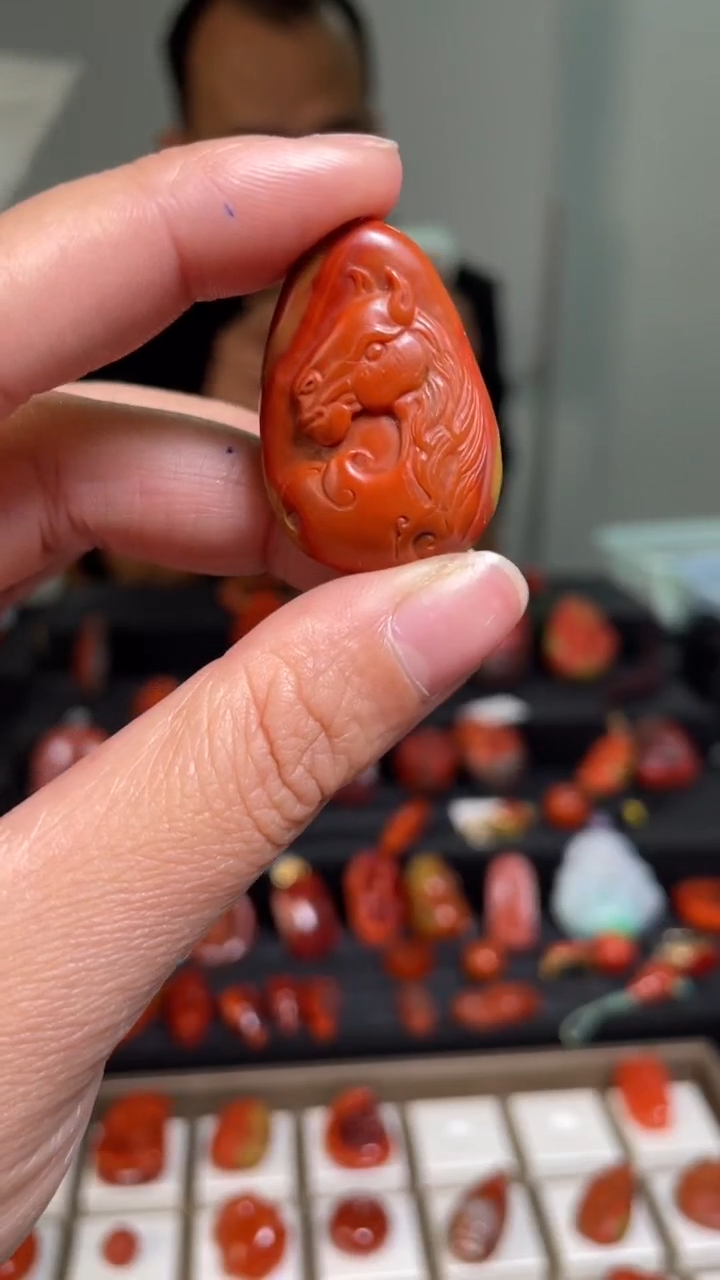 【闪购商品】南红玛瑙配饰未镶嵌102--33*23*12