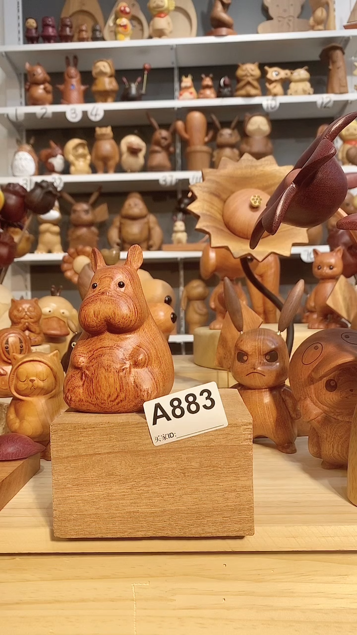 【闪购商品】香榧木木雕摆件可爱卡通