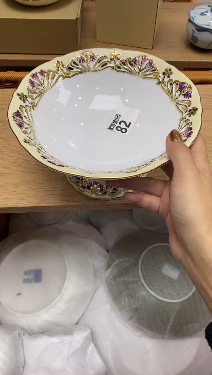 瓷片箜*晚隆莲瓷器欢迎大家