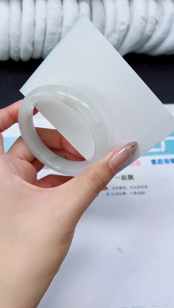 未镶嵌手镯石英质玉A188-55/56