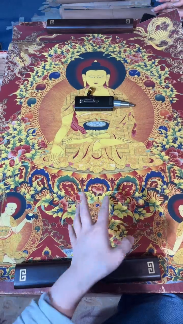 卷轴画龙妹的唐卡tk16