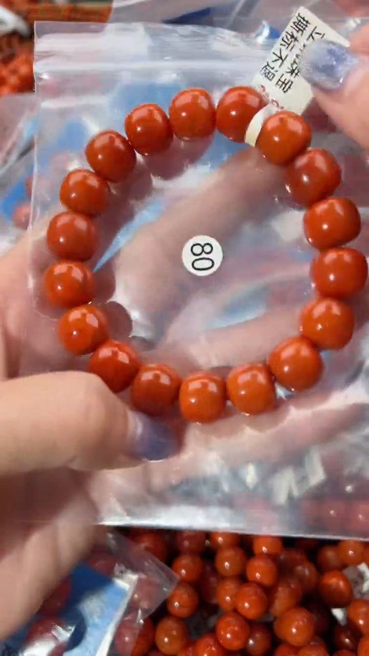 【闪购商品】南红玛瑙手串未镶嵌12+
