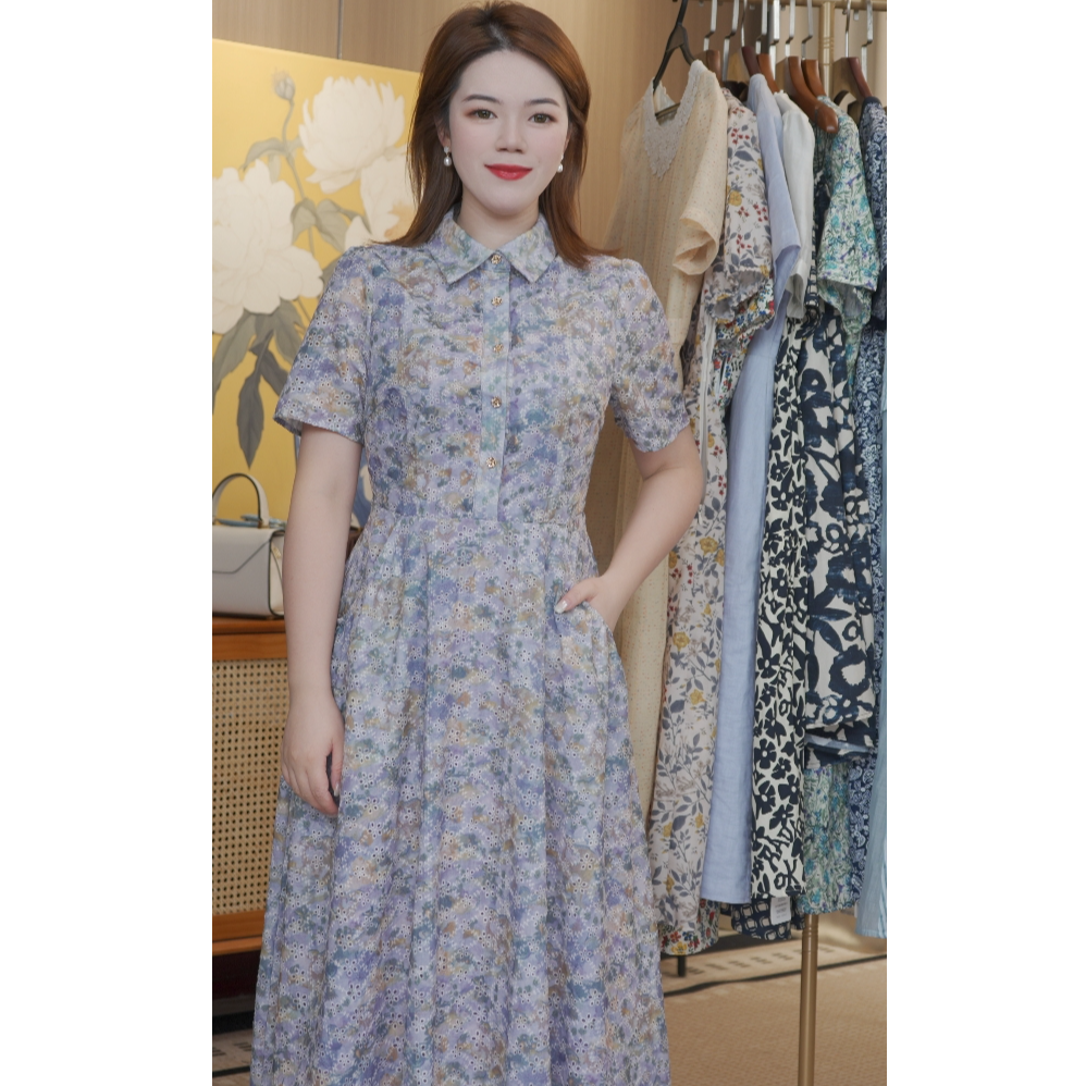 紫绿晕染绣花连衣裙2025夏季新款优雅知性收腰A字裙