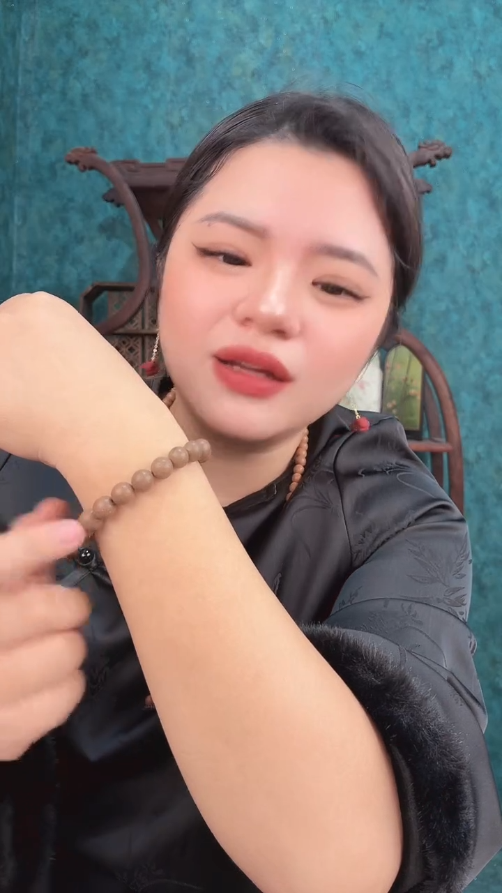 珠串鹅梨帐中香1.0单圈