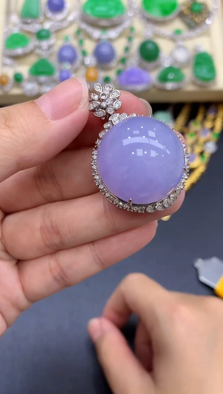 颈饰18K金镶嵌翡翠396-中国好珍宝