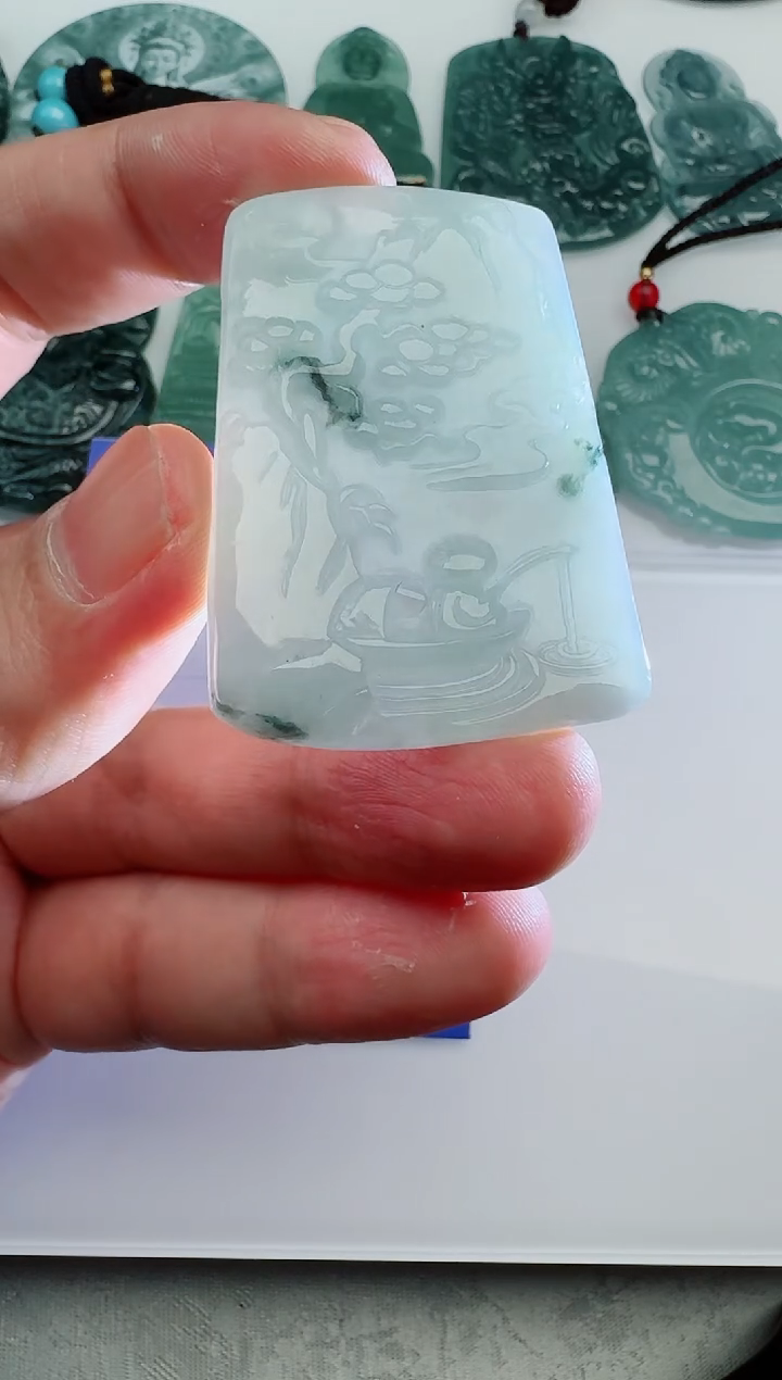 【闪购商品】翡翠颈饰未镶嵌111111111