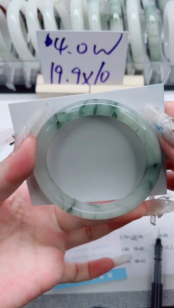 【闪购商品】石英质玉手镯未镶嵌A151-60