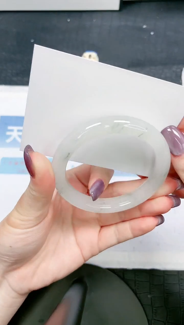 【闪购商品】石英质玉手镯未镶嵌01-57
