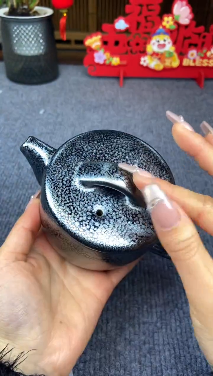 【闪购商品】粉丝福利以直播展示为主