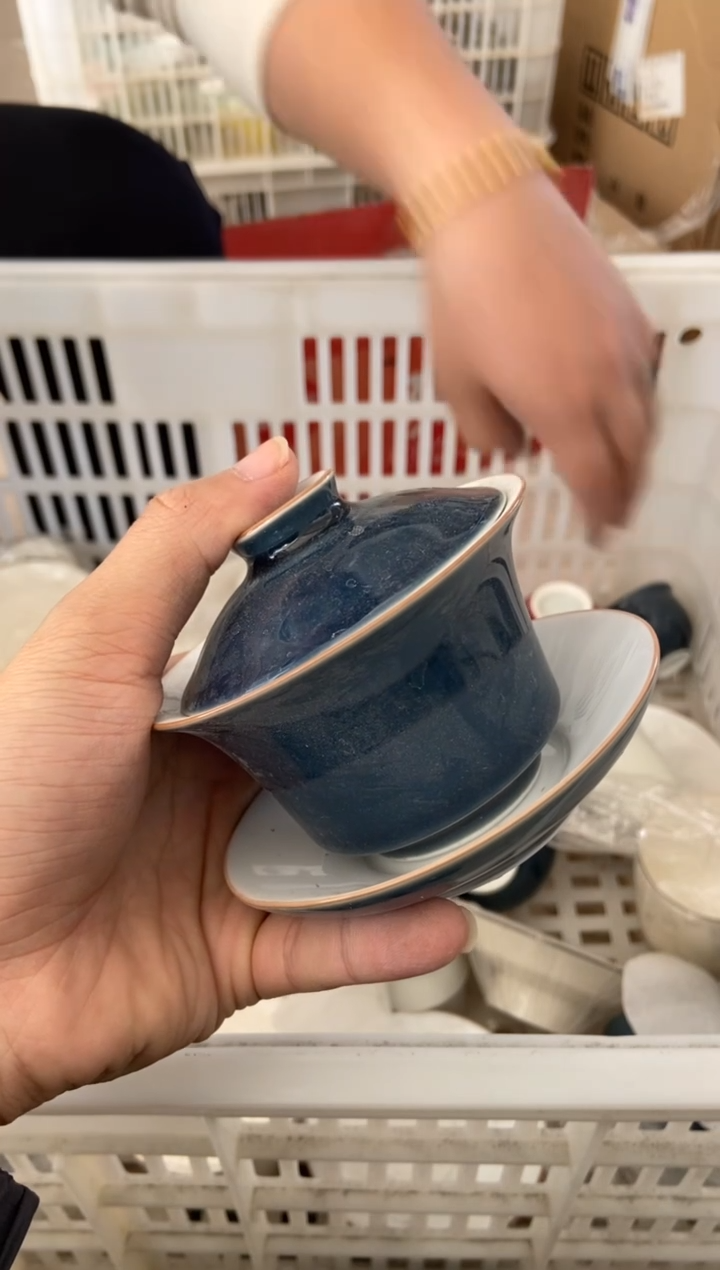 杯子瓷无运费险有瑕疵的摄影的产品有使用过的痕迹有点脏介意勿拍