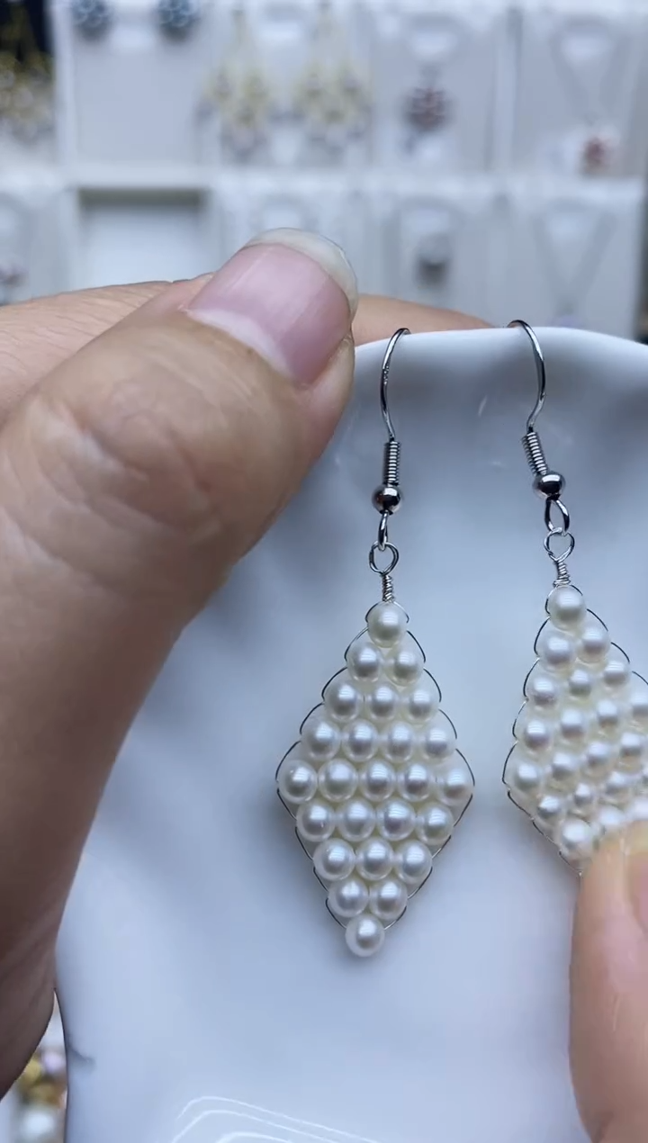 未镶嵌耳饰淡水珍珠耳环多样性发其一