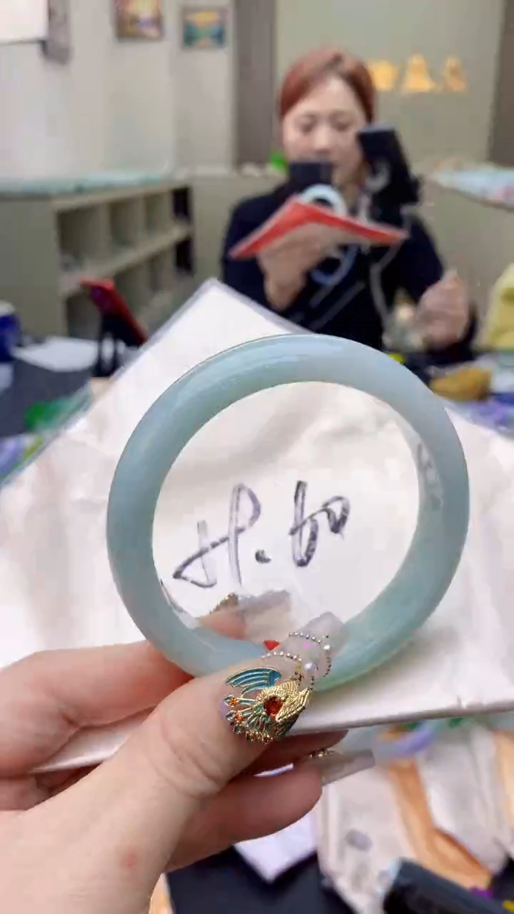 【闪购商品】翡翠手镯未镶嵌0229828161